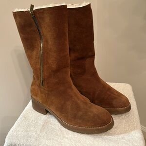 Brown Suede Boots with Insulation
